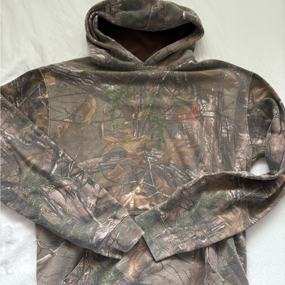Realtree Camouflage Hoodie with Earth Tones